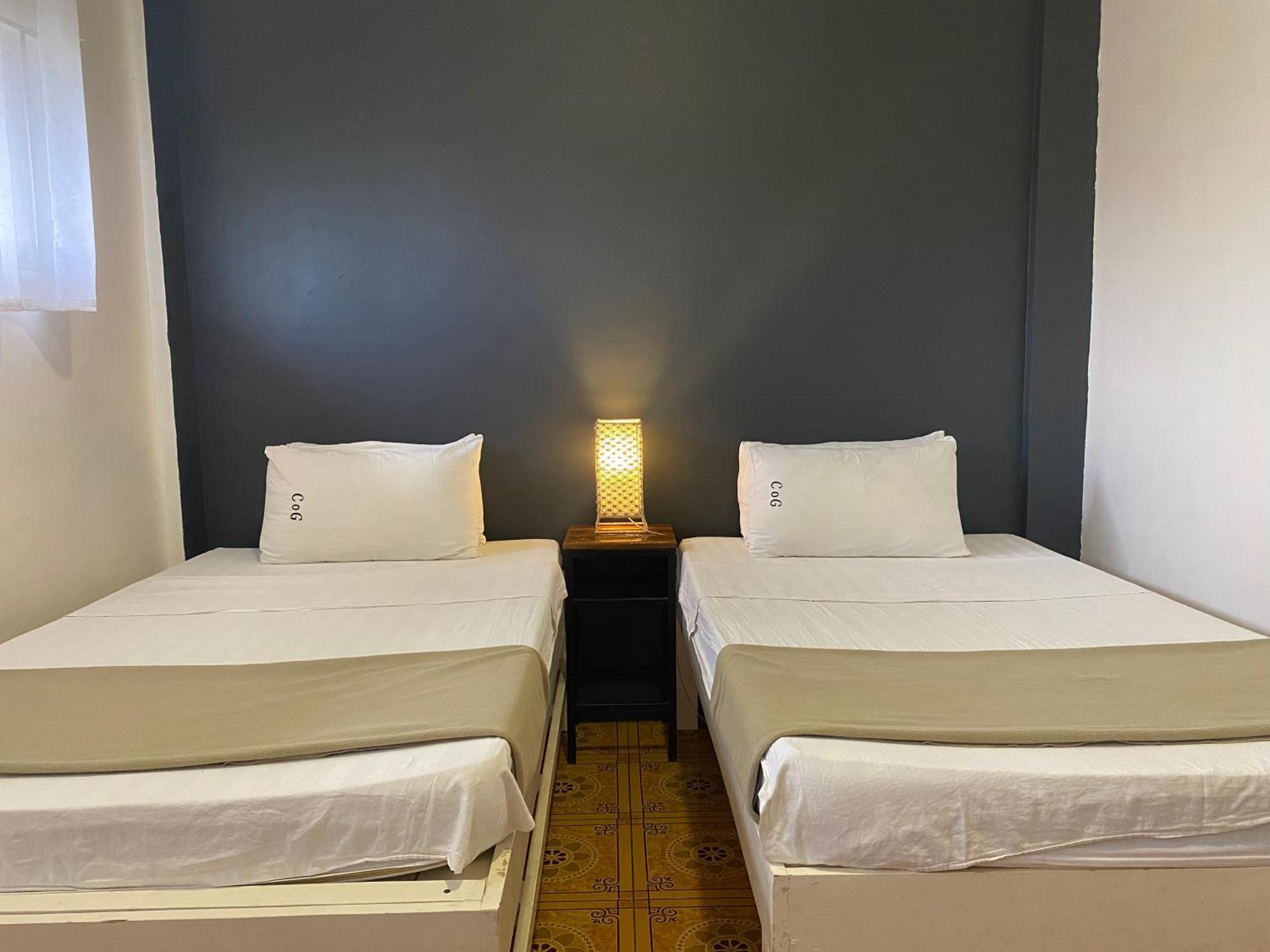Cog Bnb Lubao -100 Mbps Wifi Rum bild